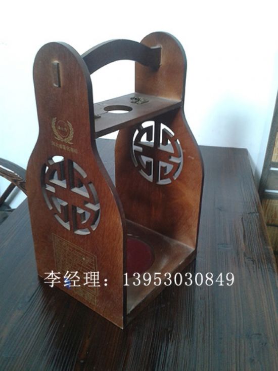點(diǎn)擊查看詳細(xì)信息<br>標(biāo)題：白酒木提籃 閱讀次數(shù)：3174