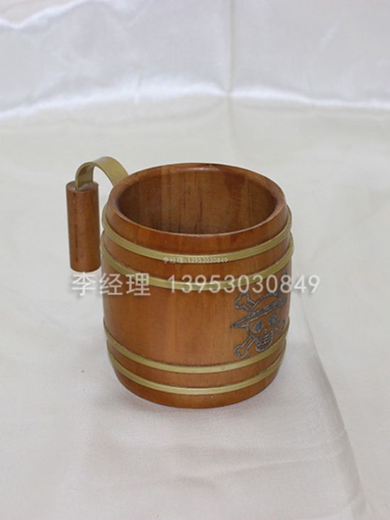 點(diǎn)擊查看詳細(xì)信息<br>標(biāo)題：擺件 閱讀次數(shù)：2500